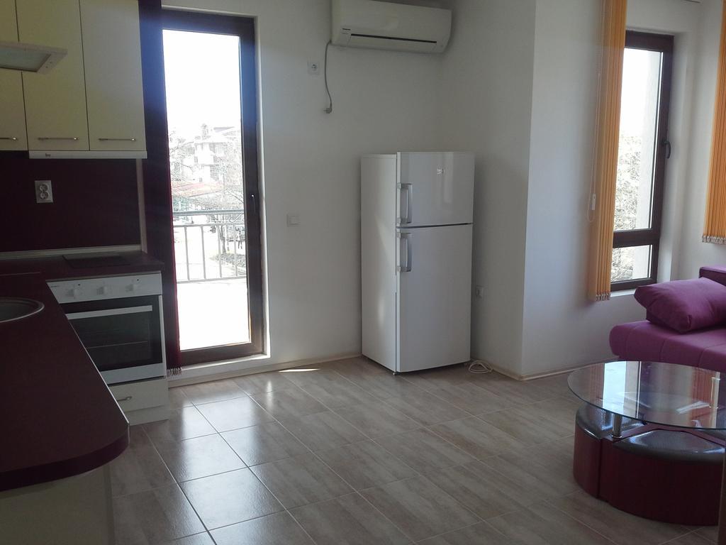 Burgas Sarafovo Apartment Exterior foto